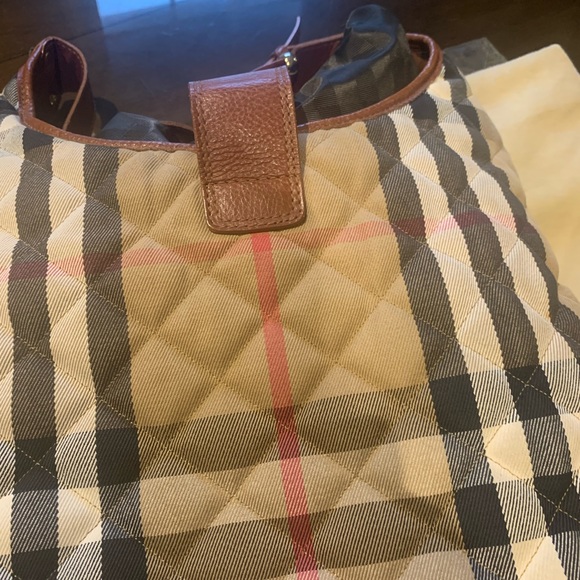 BURBERRY SHOULDER BAG - Picture 9 of 9